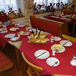 Bayrhammer Pensionat Faistenau